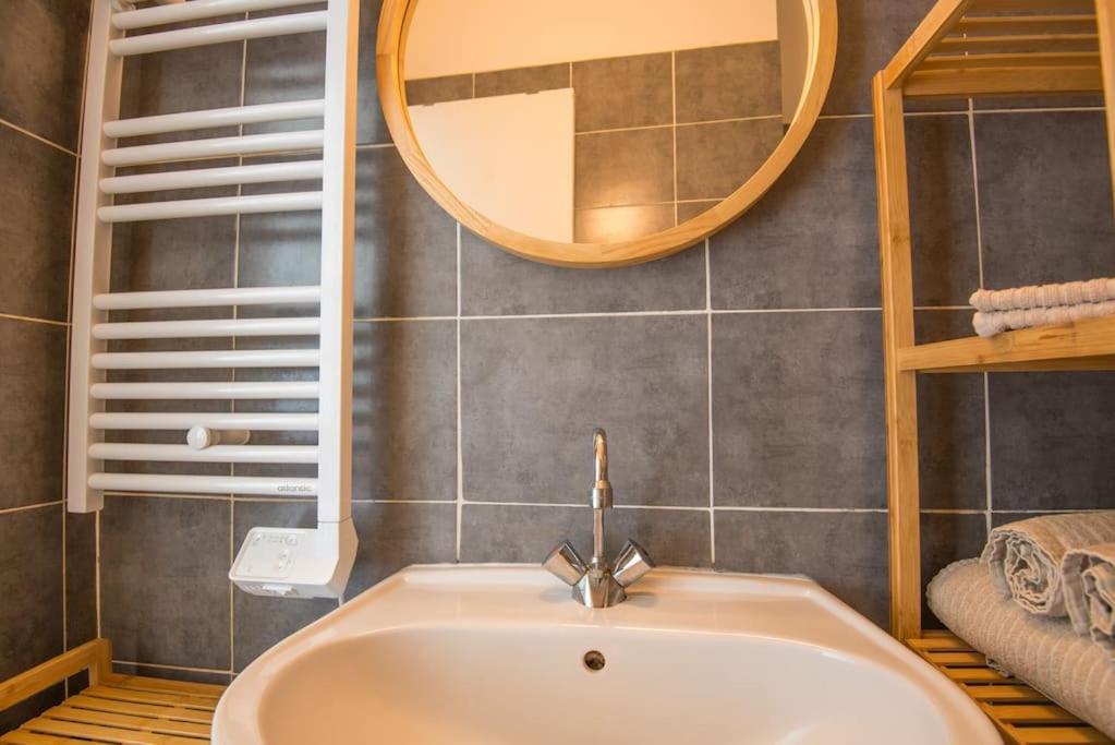 Appartamento Le Petit Cosy Angers Esterno foto