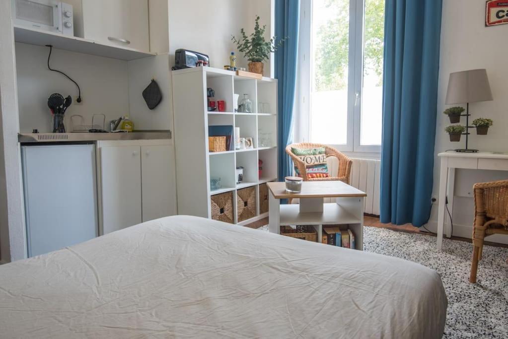 Appartamento Le Petit Cosy Angers Esterno foto