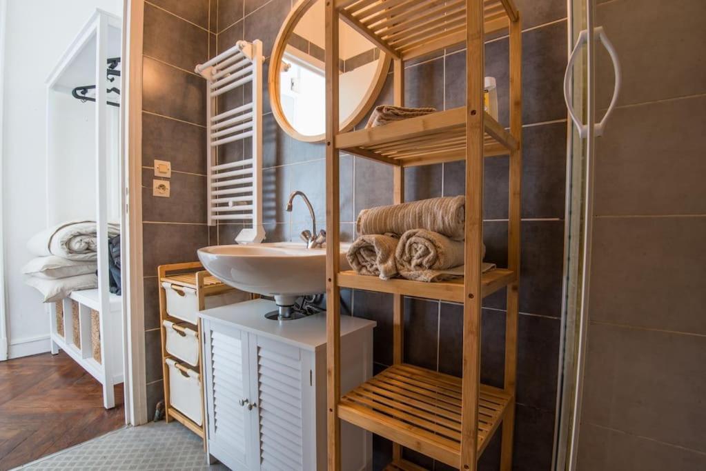 Appartamento Le Petit Cosy Angers Esterno foto