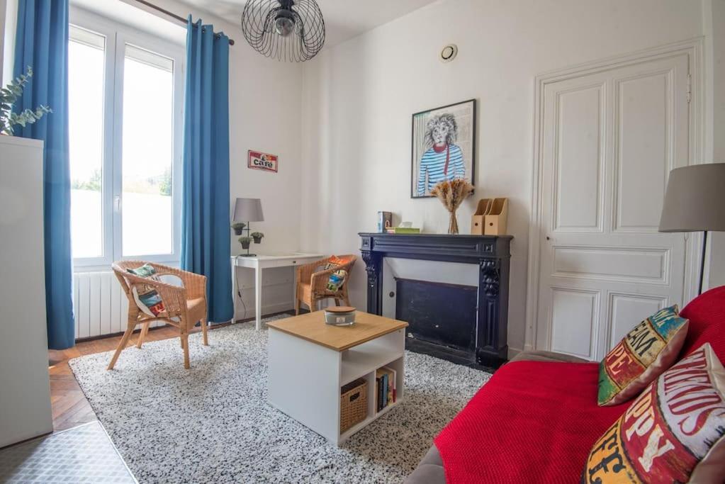 Appartamento Le Petit Cosy Angers Esterno foto